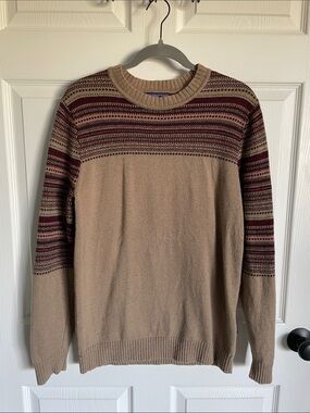 Patagonia Tan and Burgundy Patterned Crewneck Sweater